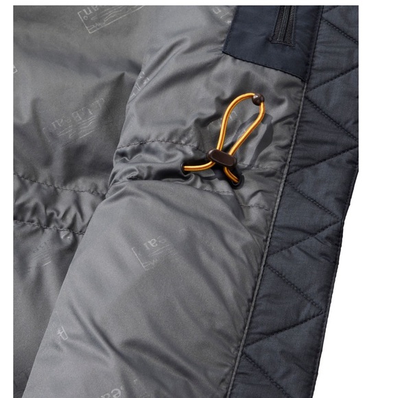 L.L.Bean Women's Mountain Classic Down Parka Winter Coat Black Insulated Small - Picture 12 of 16